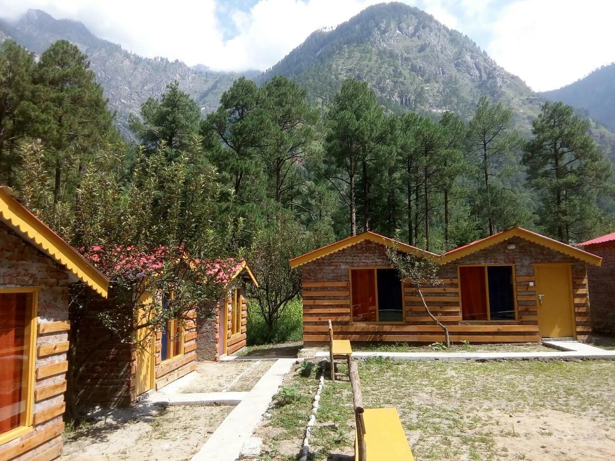 Brick And Wood Cottages Кулу Екстер'єр фото