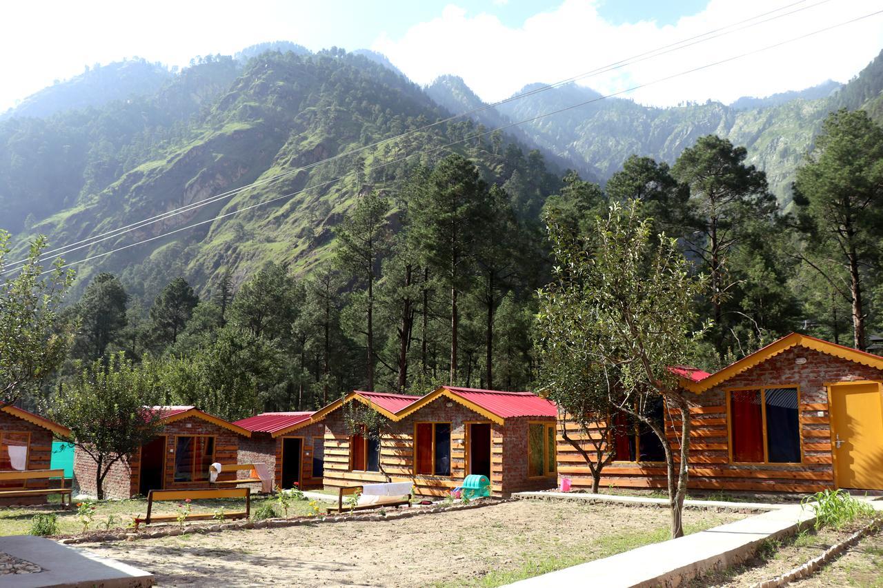 Brick And Wood Cottages Кулу Екстер'єр фото
