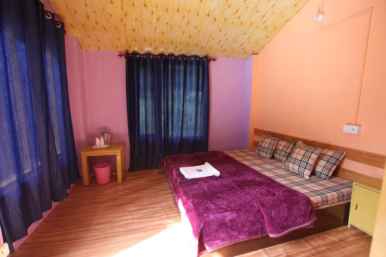 Brick And Wood Cottages Кулу Екстер'єр фото
